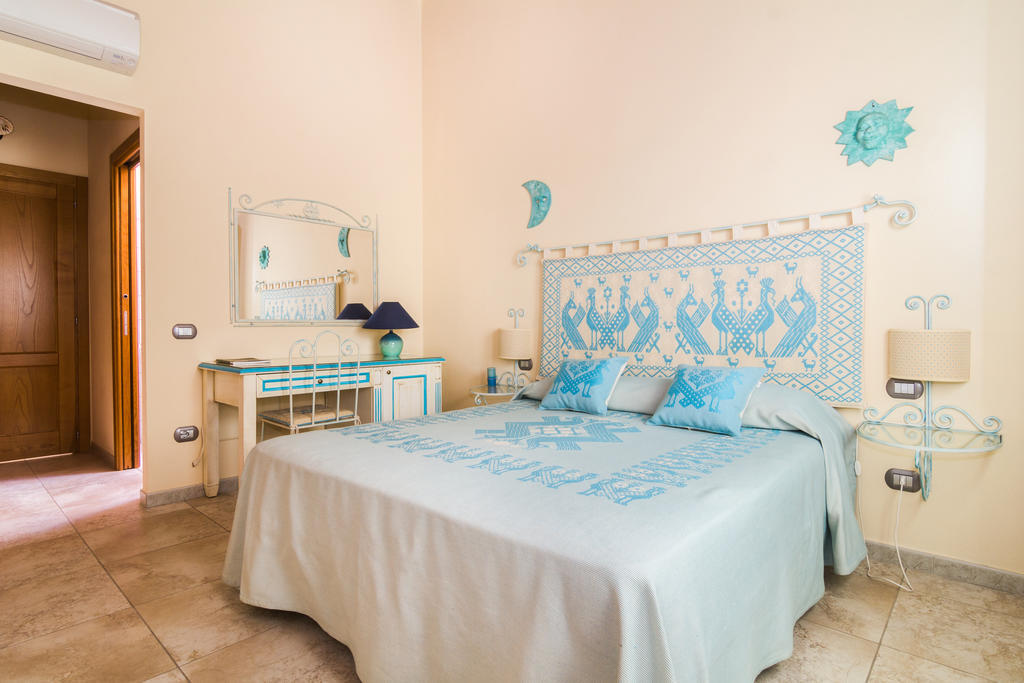B&B Monte Prama Càbras Rum bild