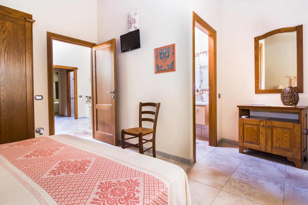 B&B Monte Prama Càbras Rum bild